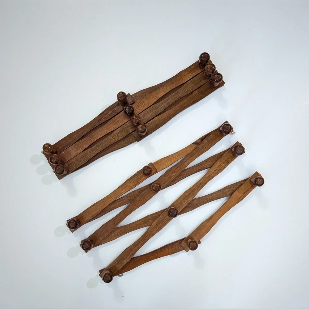 Vtg Wooden 10 Peg Accordion Wall Coat Rack Expandable Folding Hang Storage SET